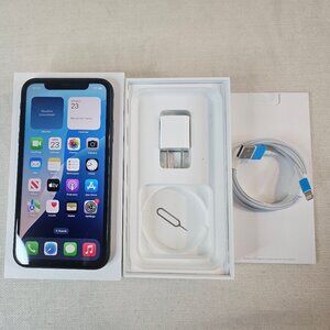 Apple iPhone XR 64GB - Black - 100% Battery - Unlocked